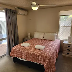 Capeview - Right On Kings Aparthotel