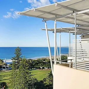 Ultiqa Shearwater Hotel