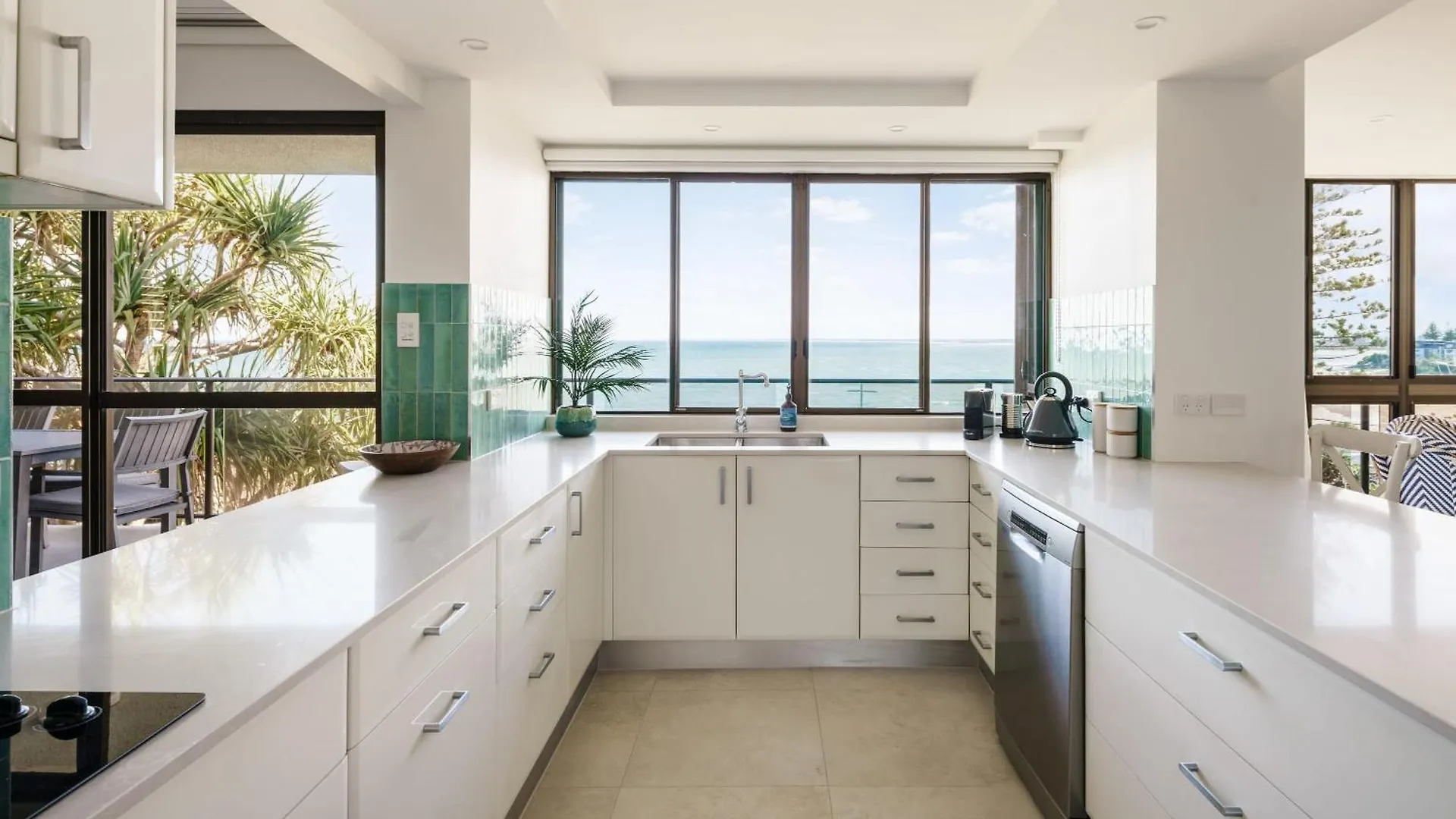 Absolute Beachfront Bliss On Kings Beach Caloundra
